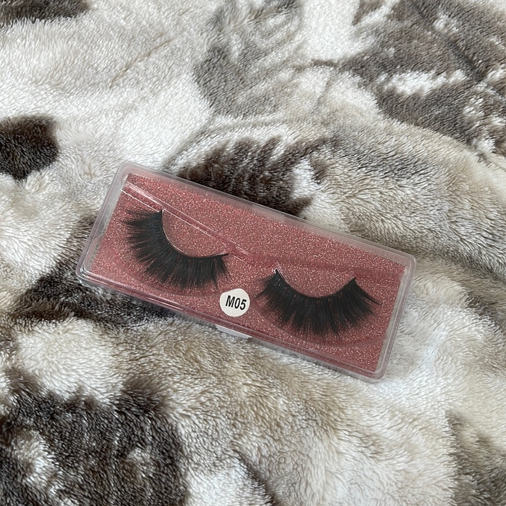 Dramatic Style Lashes